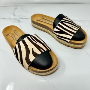Yokono Calf Hair Sandals- Size 8